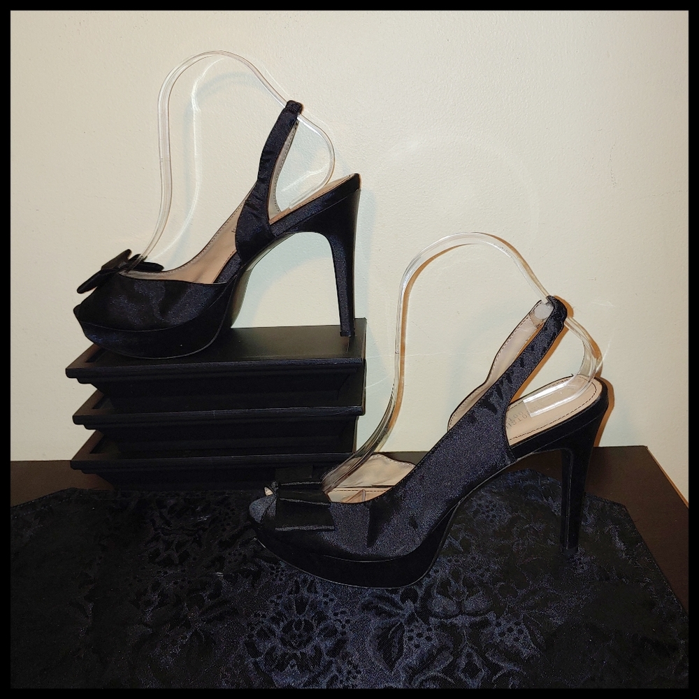 Mootsies Tootsie Black Satin Heels with Bow, 8.5 - Picture 2 of 11